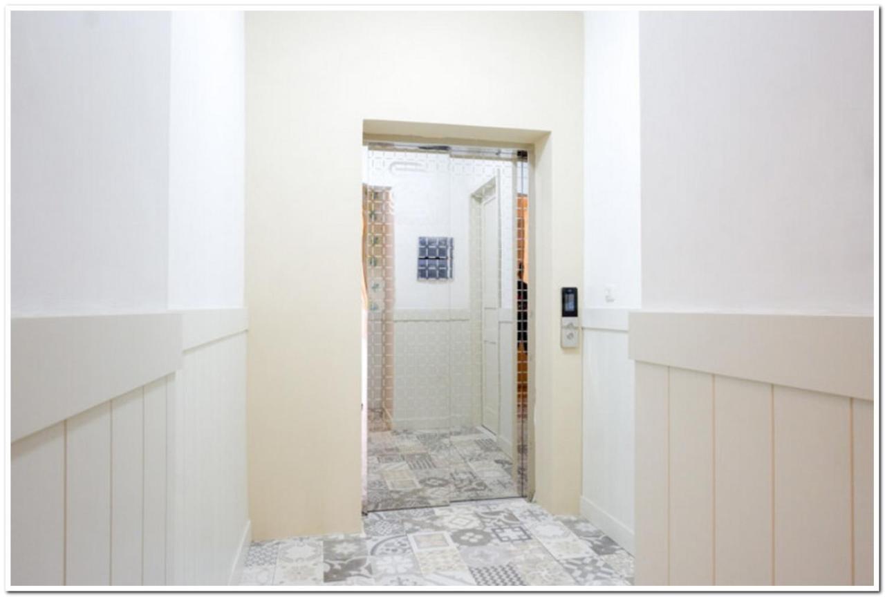Reddoorz Plus @ Madukoro Raya سيمارانغ المظهر الخارجي الصورة